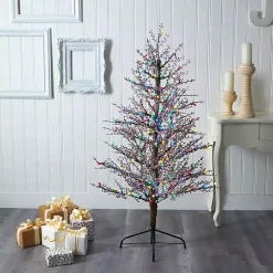 Christmas Trees><noscript><img width=