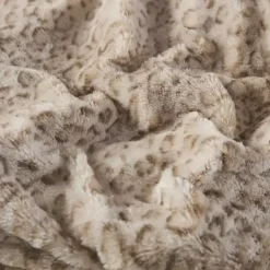 Blankets & Throws><noscript><img data-lazyloaded=