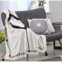 Blankets & Throws><noscript><img width=