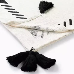 Blankets & Throws><noscript><img width=