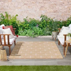 Kirklands Home Beige & Ivory Quatrefoil Indoor/Outdoor Rug, 4x6 Hot