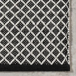 Kirklands Home Black & White Trellis Indoor/Outdoor Rug, 5x8 Online