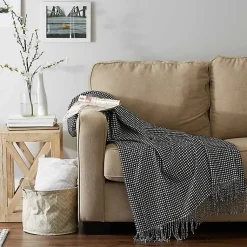 Blankets & Throws><noscript><img width=