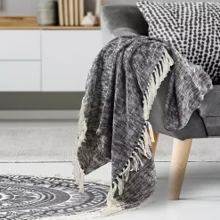 Blankets & Throws><noscript><img width=