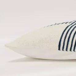 Pillows><noscript><img width=