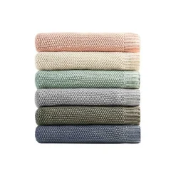 Blankets & Throws><noscript><img width=