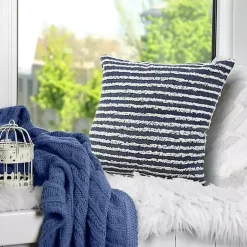 Pillows><noscript><img width=
