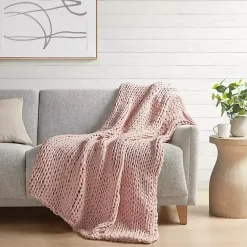 Blankets & Throws><noscript><img width=