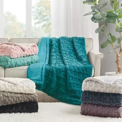 Blankets & Throws><noscript><img width=