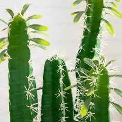 Arrangements & Greenery><noscript><img width=