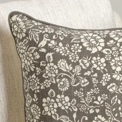 Pillows><noscript><img width=