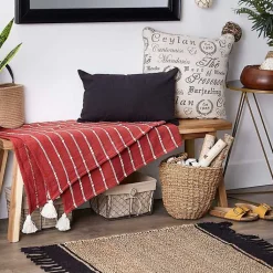 Blankets & Throws><noscript><img width=