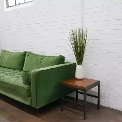 Arrangements & Greenery><noscript><img width=