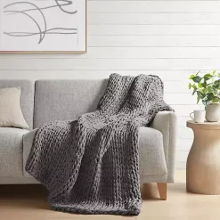 Blankets & Throws><noscript><img width=
