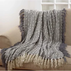 Blankets & Throws><noscript><img width=