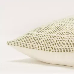 Pillows><noscript><img width=