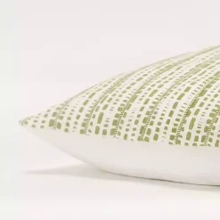 Pillows><noscript><img width=