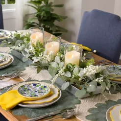 Arrangements & Greenery><noscript><img width=