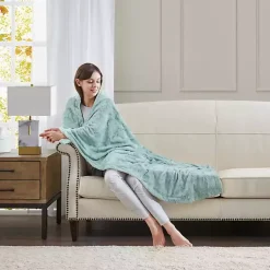 Blankets & Throws><noscript><img width=