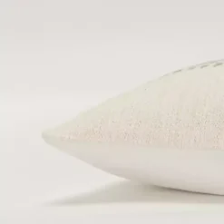 Pillows><noscript><img width=