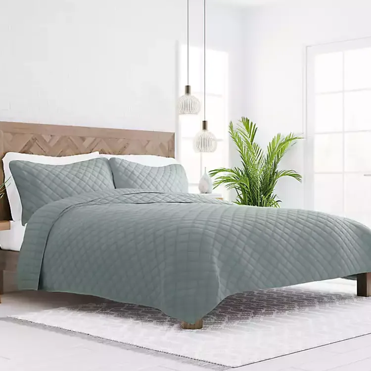 Kirklands Home Stitched Diamond 3-pc. Queen Quilt Set Green New