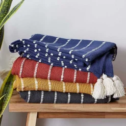 Blankets & Throws><noscript><img width=