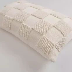 Pillows><noscript><img width=