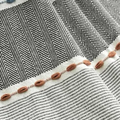 Blankets & Throws><noscript><img width=