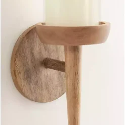 Sconces><noscript><img width=