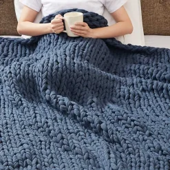 Blankets & Throws><noscript><img width=