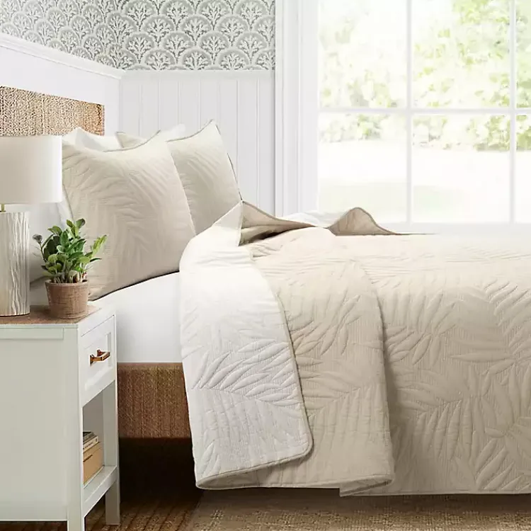 Kirklands Home Neutral Leaf Reversible 3-pc. Cali King Quilt Set New