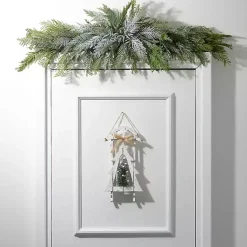 Christmas Arrangements & Garland><noscript><img width=