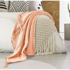 Blankets & Throws><noscript><img width=