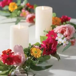 Arrangements & Greenery><noscript><img width=