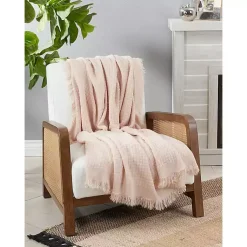 Blankets & Throws><noscript><img width=