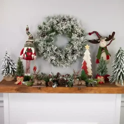 Christmas Wreaths><noscript><img width=