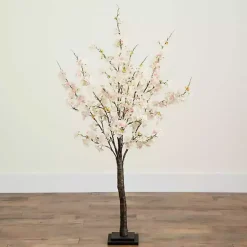 Trees & Topiaries><noscript><img width=