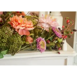 Arrangements & Greenery><noscript><img width=
