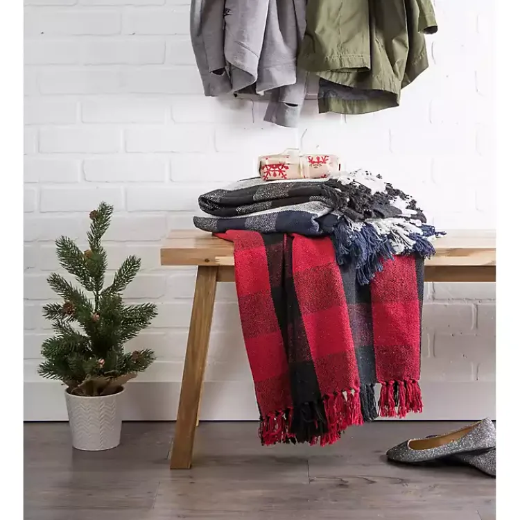 Blankets & Throws>Kirklands Home Red and Black Buffalo Check Throw