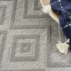 Kirklands Home Gray Diamond Indoor/Outdoor Area Rug, 4x6 Silver Outlet