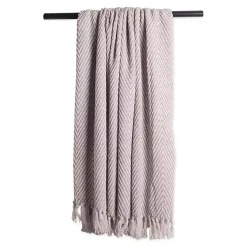 Blankets & Throws><noscript><img width=