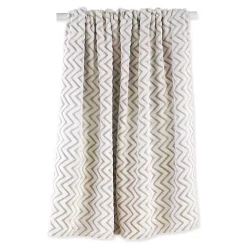Blankets & Throws><noscript><img width=