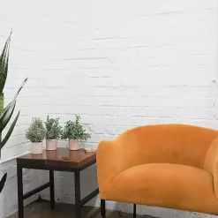 Arrangements & Greenery><noscript><img width=