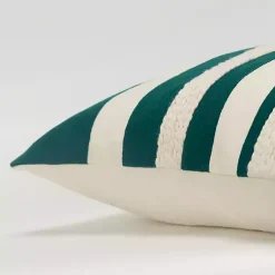 Pillows><noscript><img width=
