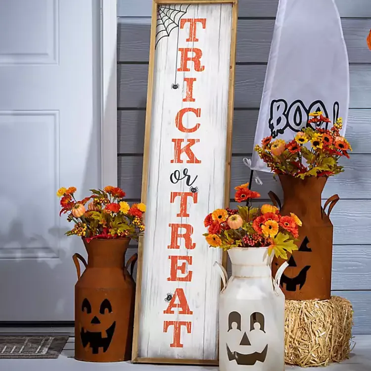 Halloween>Kirklands Home Trick or Treat Halloween Porch Board