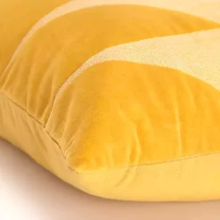 Pillows><noscript><img width=