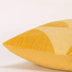 Pillows><noscript><img width=