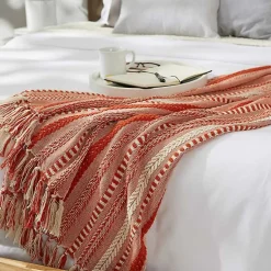 Blankets & Throws><noscript><img width=
