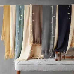 Blankets & Throws><noscript><img width=