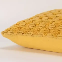 Pillows><noscript><img width=